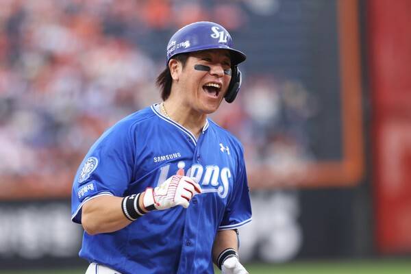 [오피셜] 와...나이 40에 무려 200억이 넘는 계약이라니! 삼성 라이온즈 강민호, 4번째 FA 계약 '잭팟' 터트렸다