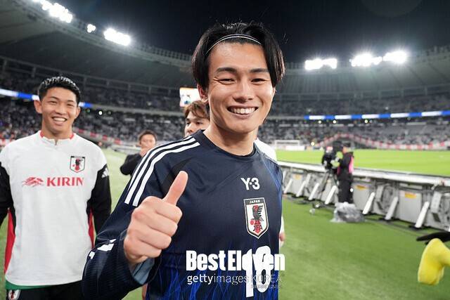 브라질전 결승골+네덜란드 득점 1위… 황인범 동료 日 골잡이 우에다, 일본 선수들이 뽑은 '올해의 선수'