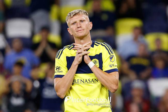 손흥민보다 13골 더 넣은 MLS 공격수 데려온다...황희찬, 강등 위기 이어 벤치 전락?