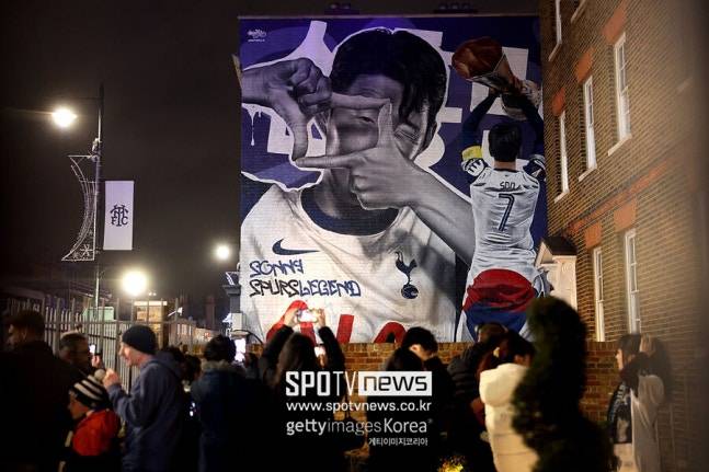 '진짜 미쳤다' 대한민국 캡틴이 이 정도…'PL 킹' 앙리