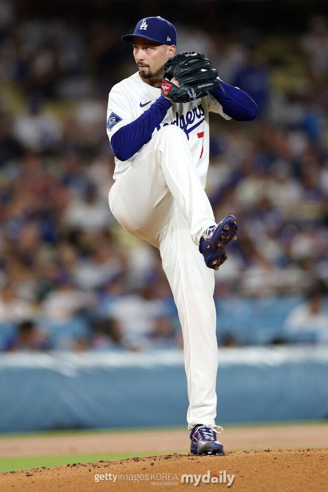 '이럴수가' 다저스 치밀하네, 양대 사이영상 투수 145억에 1년 더 쓸 수 있다니