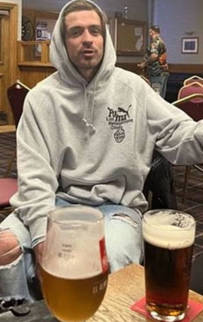 '역시 파티왕' 1억 파운드 먹튀, 정신 못 차렸나...새벽 4시까지 4000만원 초호화 파티 후 '바이러스 감염'