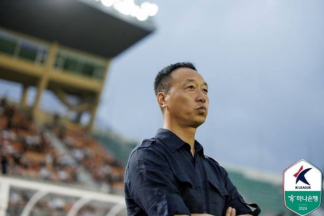 승격 최대 4팀인데 이정효·박진섭·박건하 합류…승격 ‘경험’ 감독만 4명, 2부 역대급 감독 ‘지략’ 대결 열린다