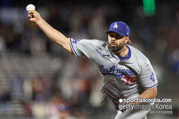 다저스에서 고작 5경기 뛰고 월드시리즈 우승 반지 가져갔던 '일회용 아르바이트 유형' 선수, 텍사스와 마이너 계약