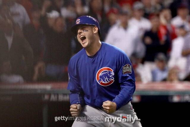 '이럴 수가' 2024년 은퇴 선언했는데 WBC 출전 요청이라니…'염소의 저주' 깬 303HR 베테랑, 그라운드로 돌아오나?