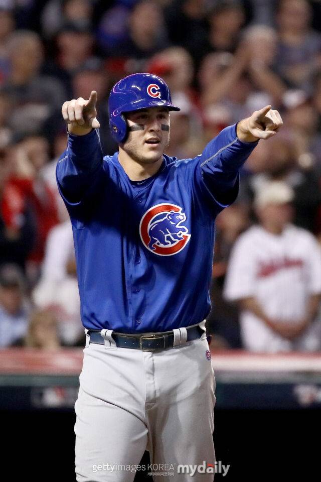 '이럴 수가' 2024년 은퇴 선언했는데 WBC 출전 요청이라니…'염소의 저주' 깬 303HR 베테랑, 그라운드로 돌아오나?