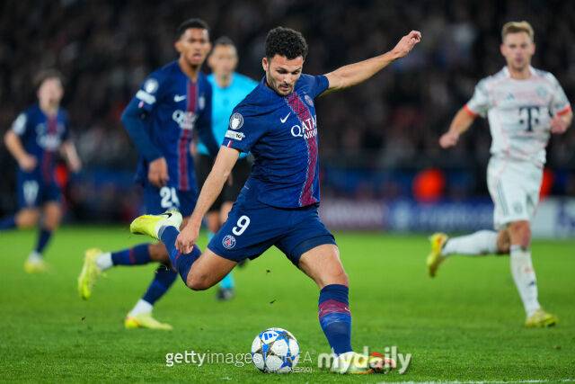 'LEE 나 잉글랜드로 갈 것 같아'…리버풀 1260억 윙어 대신 PSG '쿼드러플' 멤버 깜짝 영입 시도