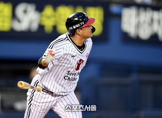 “김현수 빈자리? 걱정 마!” LG 염경엽 감독이 점찍은 ‘2026 왕조’의 투타 핵심은 누구?