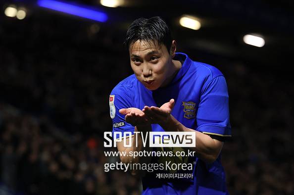 [오피셜] 홍명보 감독 웃는다, 월드컵 앞둔 韓 국대 미드필더, 맹활약과 함께 MVP 선정...