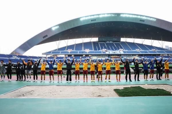 광주FC, 22억 8,600만 원 줄였다! 적극적인 체질 개선 의지 확실한 성과로...전년 대비 연봉 지출액 23.7% 낮추고, 순위는 올렸다