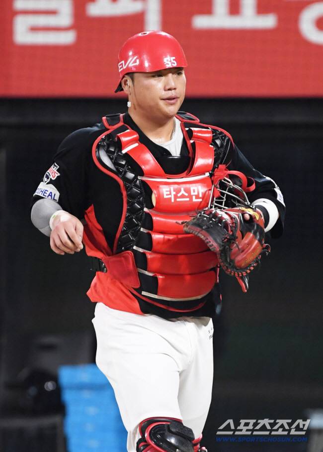 '다 뜯어말렸다' KIA 트레이드 승부수 왜 포기 안 했나…내년 FA 투자 전략 달라진다