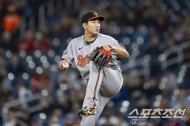 와 10승 투수 버린다고? 왜?…