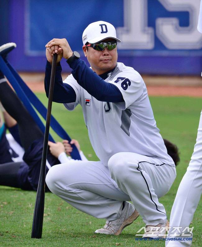 '이대호, 홍성흔 아니다' 초미의 관심, 울산 초대 감독 후보는 장원진-윤해진...단장엔 SSG 출신 류선규 포함