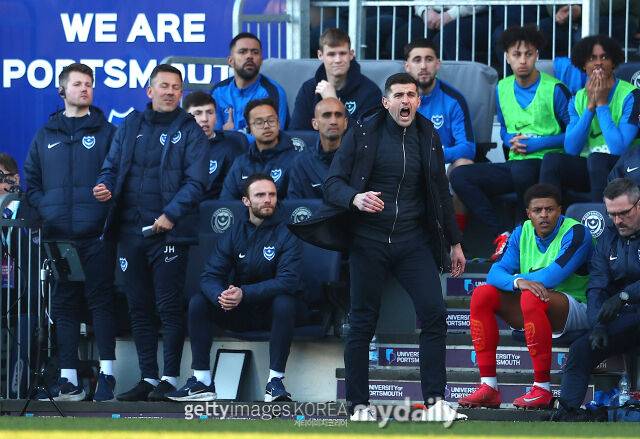 후반전 추가시간 항의하던 포츠머스 감독, 양민혁 극적 결승골에 태세 전환…