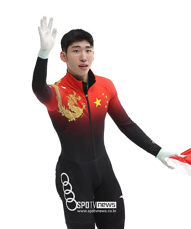 한국서 태어나 중국인으로 금메달 딴다…린샤오쥔 '오피셜' 공식발표