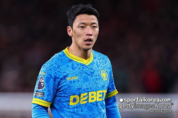 [PL 19R] '대한민국 전멸' 현실로...황희찬 '치명적 실수→선제골 헌납' 울버햄튼, 맨유와 1-1무 → 0승으로 2025년 마무리