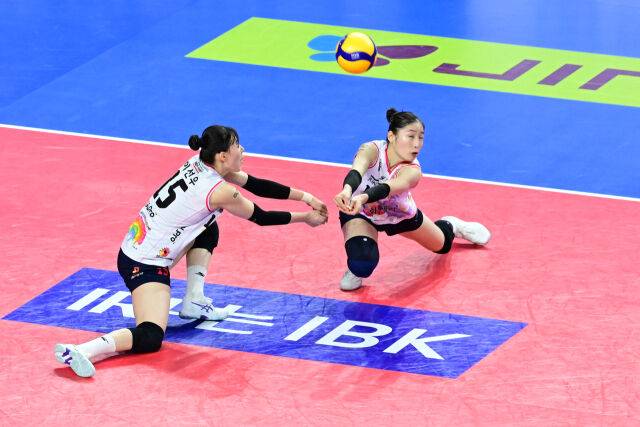 '냉정한 현실' 득점 한 뒤 웃지 못하는 인쿠시…“한 번 감 잡으면 분명히 폭발할 것” [곽경훈의 현장]