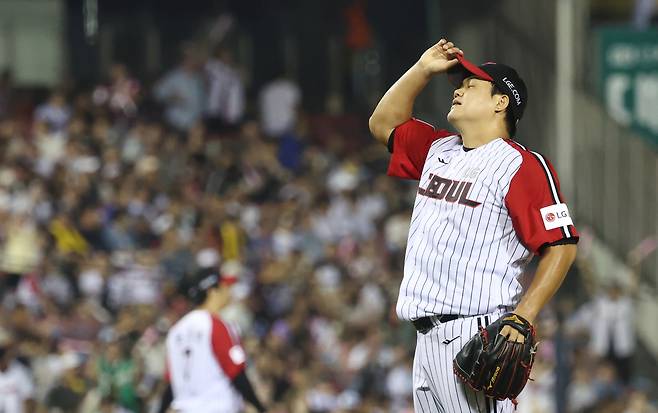 LG의 2025 구상에서 어긋난 딱 한 가지, 불펜···2026에는 허리도 강해질까