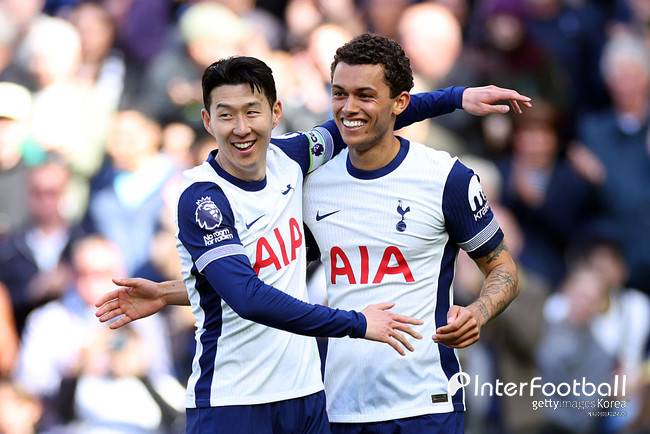 30골 케인, 17골 손흥민 판 토트넘...3시즌 연속 최다 득점자 방출? 11골 존슨 매각 합의