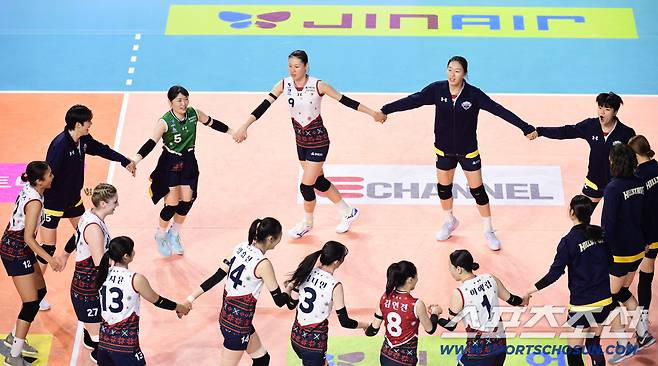 8연승 질주, 비결은 유니폼에 있다?…