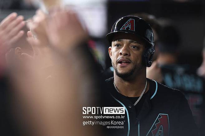 다저스에 홈런→홈런→홈런→홈런 폭격했는데 트레이드 무산 날벼락…1700억 올스타 갈곳이 안보인다