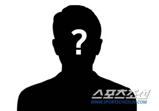 프로팀 울산 감독 후보인데, 야구인들 누구도 모른다...베일에 싸인 제3의 인물, 도대체 누구?