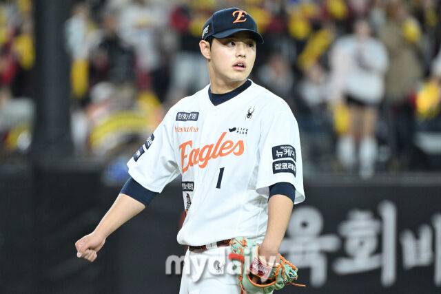 문동주·김도영 문김대전 병오년에 다시 시작…1억원과 5억원 사이에서 만난다? 야구도 인생도 새옹지마