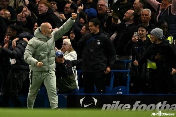 '세계 제패→단 6개월 만에 경질' 공식발표, 충격 '감독 왕따설' 전말...