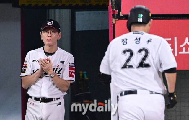 '결국 사인 없었다' 미계약으로 병오년 맞이한 말띠 포수…행선지는 명확, 팬들 바라는 소식 언제쯤?