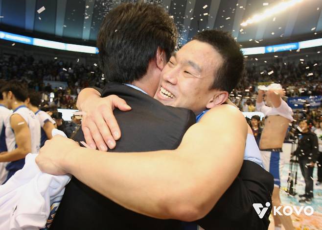 '명장 밑에 약졸 없다'...감독대행으로 집합한 신치용의 아이들 [IS 포커스]