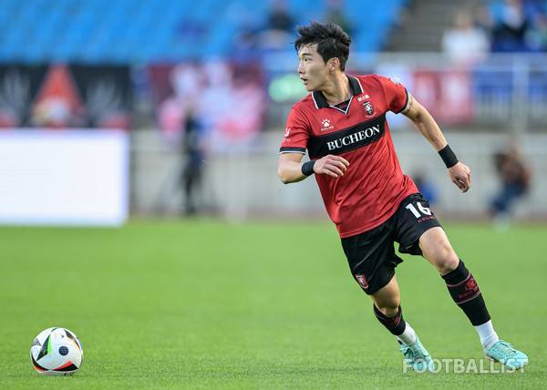 [단독] 'K리그 최고 유망주 미드필더'가 이정효 품으로! 박현빈, 수원행 확정 단계