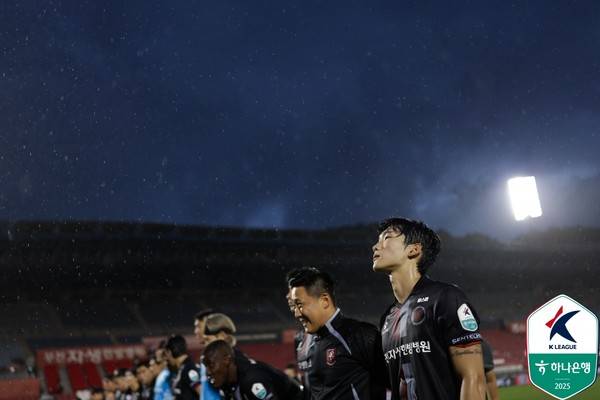 [단독] 'K리그 최고 유망주 미드필더'가 이정효 품으로! 박현빈, 수원행 확정 단계