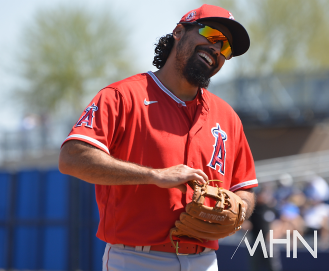 '막힌 똥차가 빠졌다' ML 최고 3루수 아레나도, 에인절스 '3루 혈' 뚫는다…트레이드 가능성 급부상