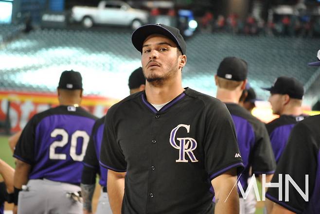 '막힌 똥차가 빠졌다' ML 최고 3루수 아레나도, 에인절스 '3루 혈' 뚫는다…트레이드 가능성 급부상