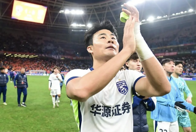 ‘국가대표 출신’ 박지수, 전북 이적 확정…中 세 팀 제안 거절 ‘한국에서 다시 뛰고 싶었다’