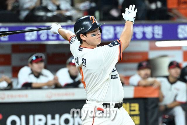 강백호 7억원 넘어 이정후 11억원 바라본다? 원태인 6.3억원·노시환 3.3억원…다년계약 안 되면 FA 프리미엄