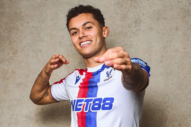 '굿바이 토트넘' 역사상 최고 한국인과 뛰었다…'손흥민 시그니처' 축구화 착용...존슨, 크리스탈 팰리스로 이적