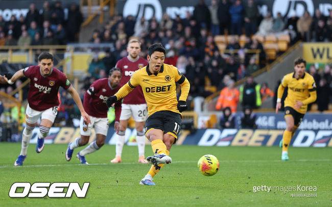 '멸망전'에서 황희찬에게 당한 웨스트햄, 누누 감독 '경질설' 나온다...