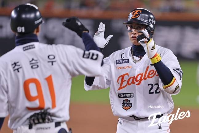 '마지막 우승 후 27년' 한화 이끈 캡틴, '36세' 말띠 베테랑 채은성이 이끈다