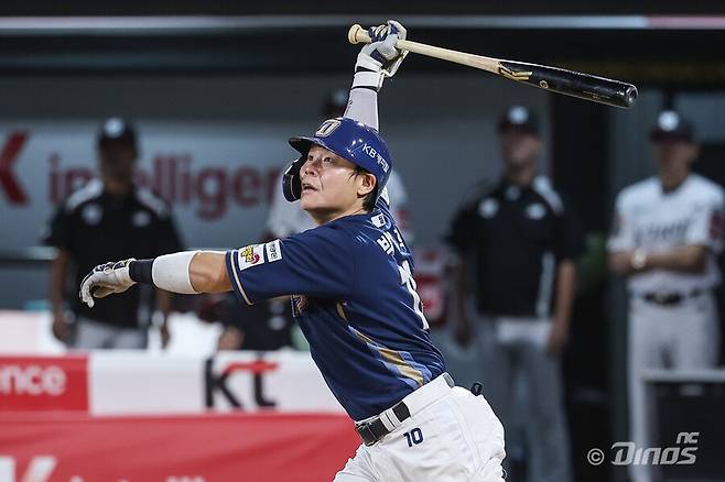 강민호 혼자선 안 된다, 그래서 '박세혁' 부활이 절실하다…푸른 피 수혈이 신의 한 수 될까 