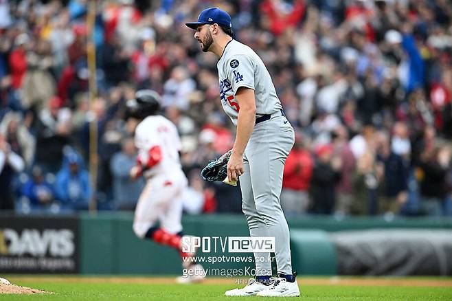 “앞으로 어떻게 살아야할지…” 하늘이 무너진 엄청난 비극, LAD 팬들도 눈물바다됐다