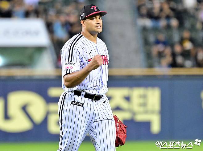 美 공습→베네수엘라 영공·공항 폐쇄…한화 2명+LG 치리노스 어쩌나→1월 말 스프링캠프 합류 우려