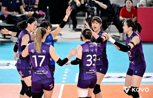 레베카+김다은 쌍포 36점 합작... 흥국생명 셧아웃→2연패 탈출, 인쿠시 16득점 고군분투 [MD대전]