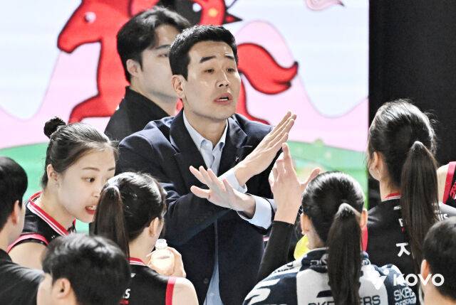 도로공사 꺾은 기세 어디로... 고개 숙인 패장