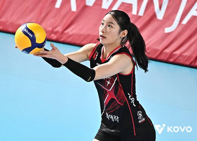 인쿠시 '개인 최다' 16득점 터트렸는데, 조력자 없어 아쉽네…정관장, 흥국생명에 셧아웃 완패