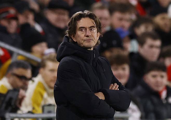 프랭크 감독 전격 경질→포체티노 2기 극적 성사...이제 정말 모른다,