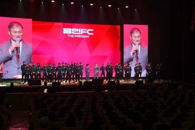 ‘역에서 도보로 25분’ 신생팀 용인FC의 문제점, 미르스타디움의 열악한 접근성…이상일 구단주 “차근차근 풀어가야” [MK현장]