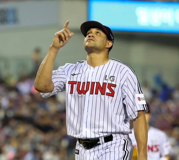 '트럼프 날벼락' 베네수엘라 출신 외국인 선수들, 스프링캠프 정상 합류 문제없나 [더게이트 이슈분석]