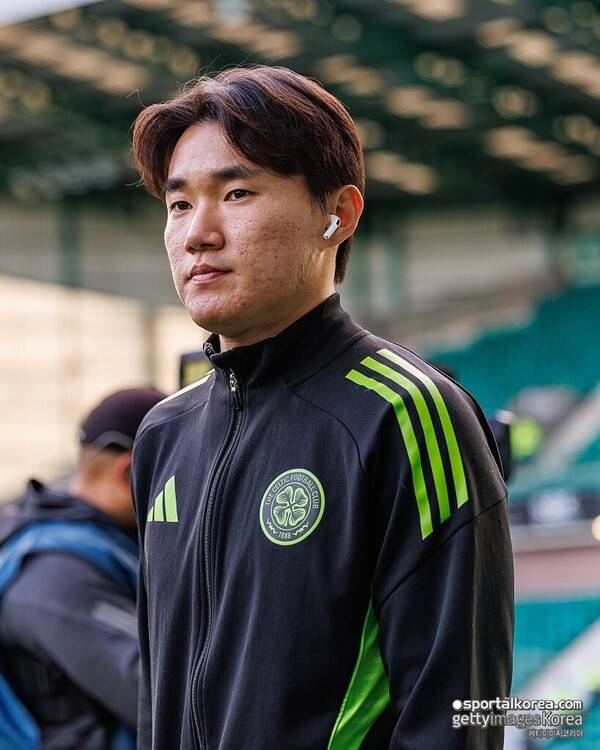 [오피셜] 韓 축구 미래, 청천벽력…어떻게 잡은 기회인데, '양현준 윙백' 변신 낭시 감독 전격 경질