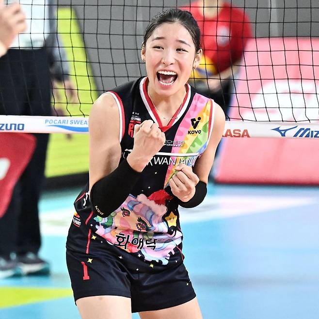 女배구 달구는 ‘인쿠시 드라마’